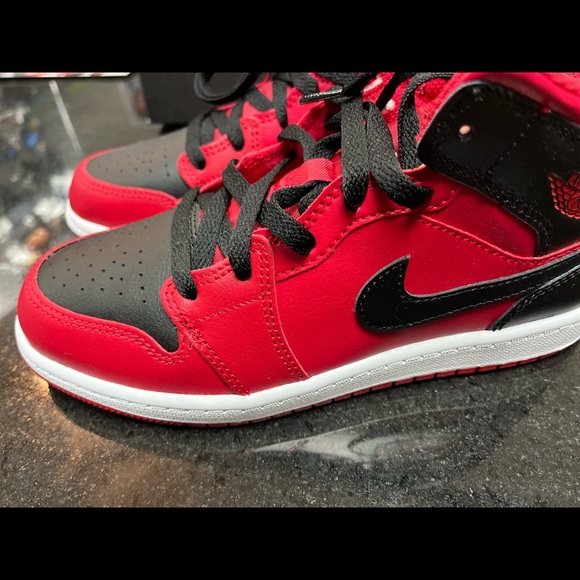 Sz various Jordan 1s red Black - Picture 4 of 10